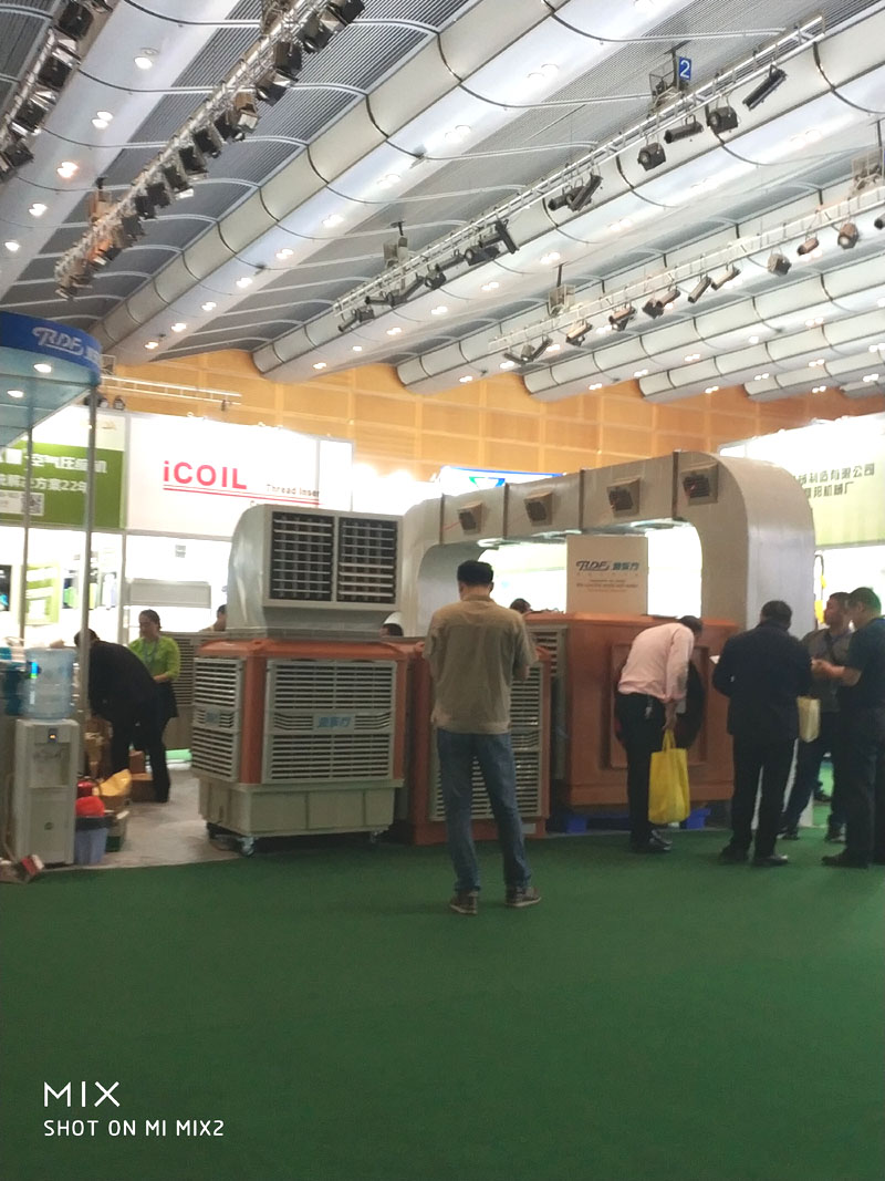 環(huán)保空調為你通風降溫